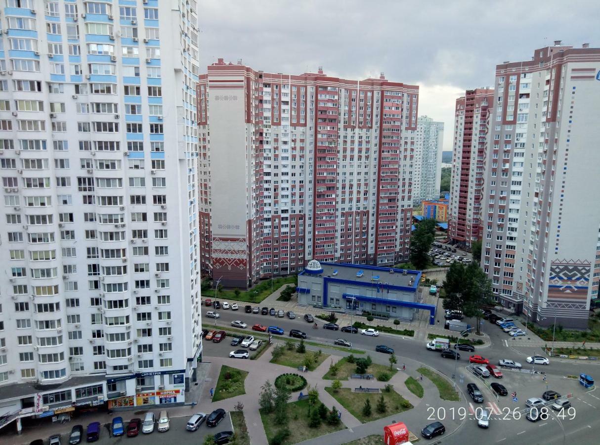 Люкс Апартаменты На Позняках Kiev Extérieur photo